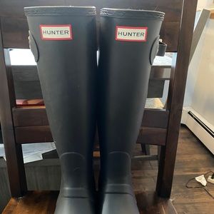 Hunter Tall Wide Calf Boots
